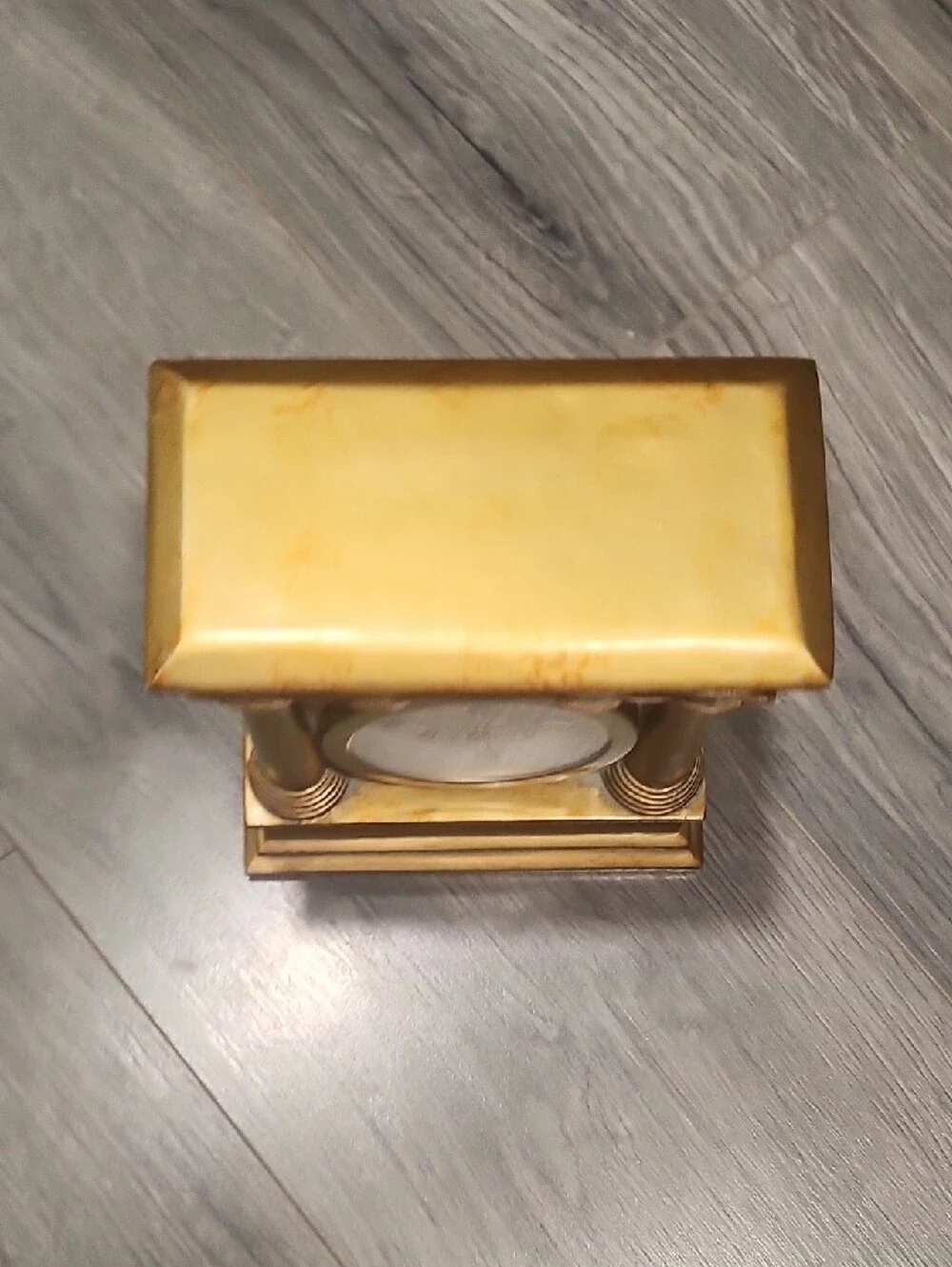 Classic Quartz Heavy Gold Column Mantel Clock